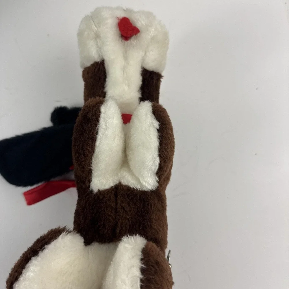 Vintage Atlanta Novelty Gerber Basset Hound‎ Plush Wind Up Music Box Lullaby Dog